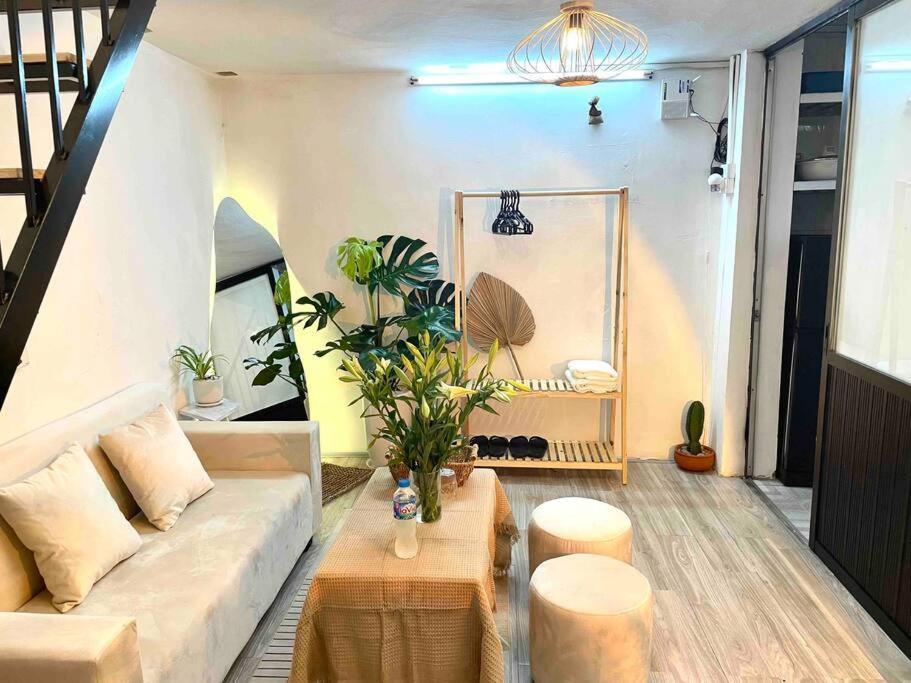 Loft House/ Hoan Kiem Lake/ Book Street Hanoi Exteriör bild